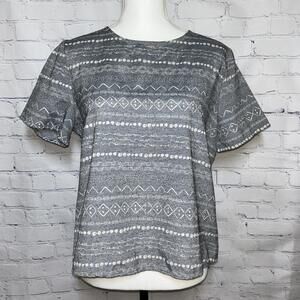 Lumiere Anthropologie Chambray Blue White Aztec Print Top Large Zipper Back